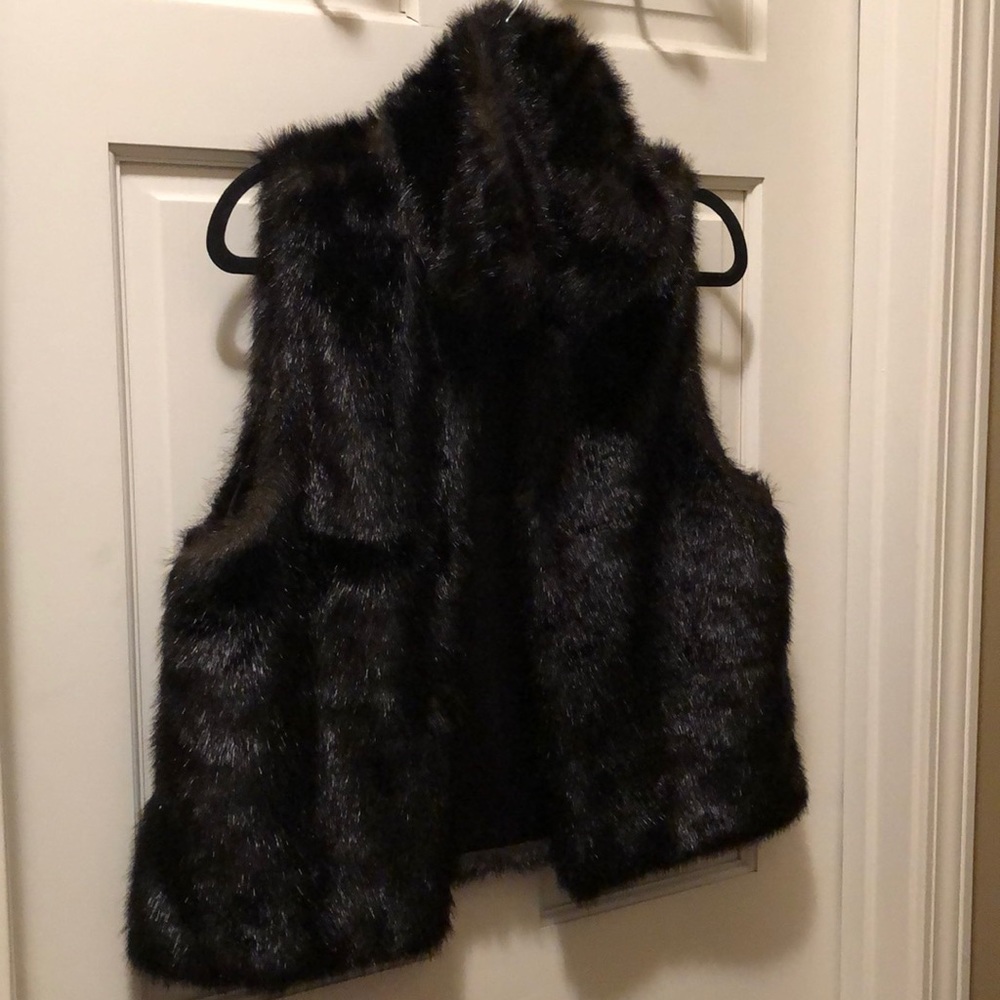 Francesca’s • Blue Rain Faux Fur Vest